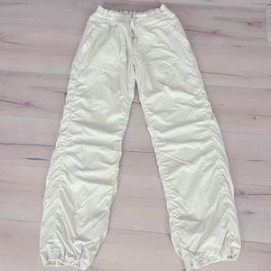 [lululemon] Vintage Style Lululemon Lined Studio Pant Size 10 - Angel Wing